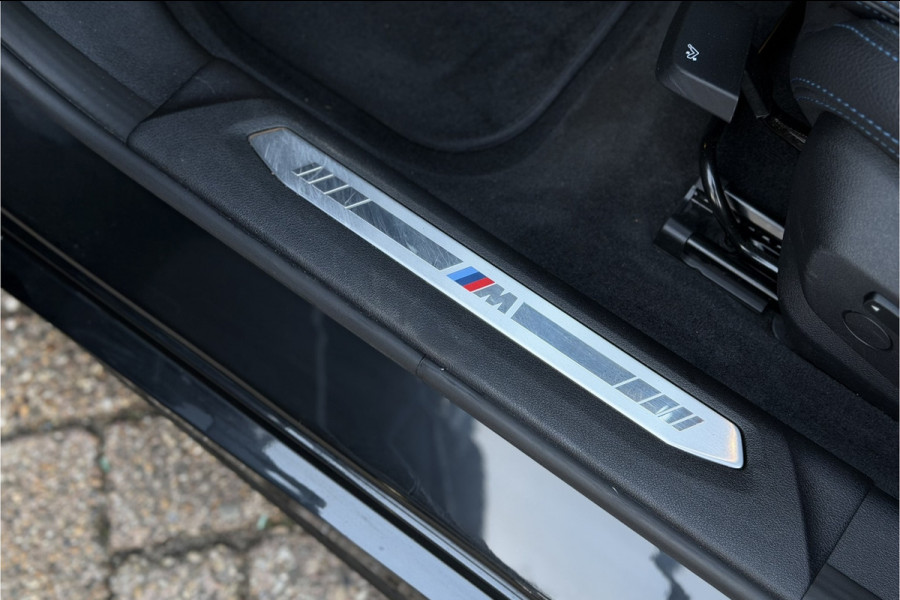 BMW 1-serie 118i M-Sport | Stoelverwarming | Live Cockpit Prof. | Carplay | PDC V & A