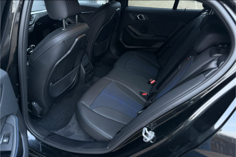 BMW 1-serie 118i M-Sport | Stoelverwarming | Live Cockpit Prof. | Carplay | PDC V & A