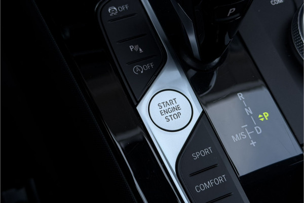 BMW 1-serie 118i M-Sport | Stoelverwarming | Live Cockpit Prof. | Carplay | PDC V & A