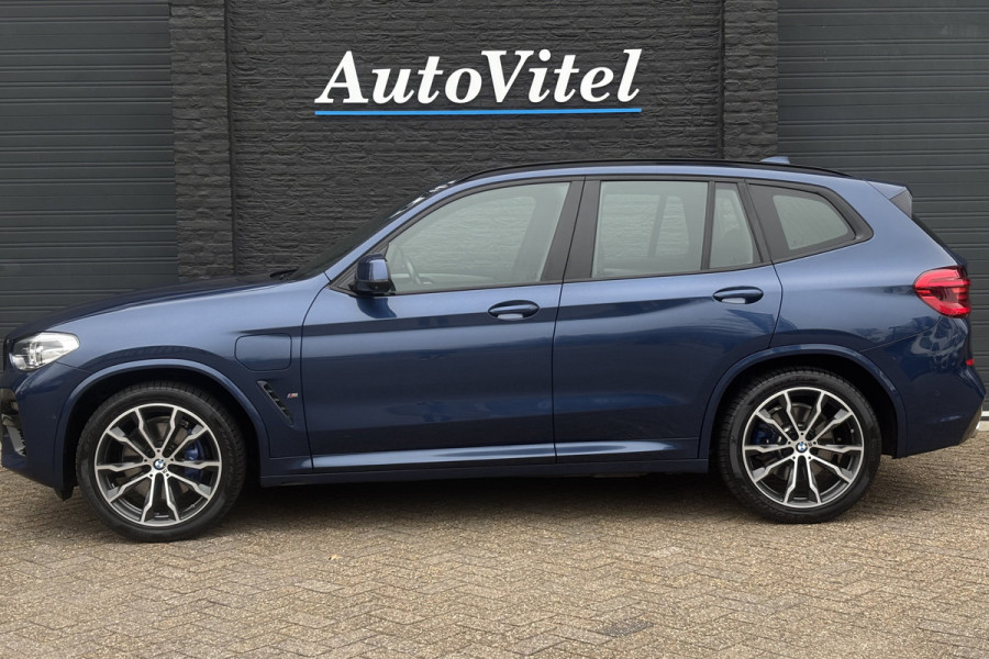 BMW X3 xDrive30e M Sport | Panodak | 360° Camera | Trekhaak | Head-up | Comfort Access | LED