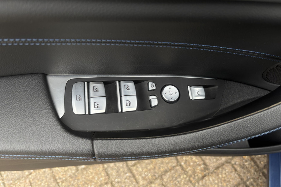 BMW X3 xDrive30e M Sport | Panodak | 360° Camera | Trekhaak | Head-up | Comfort Access | LED