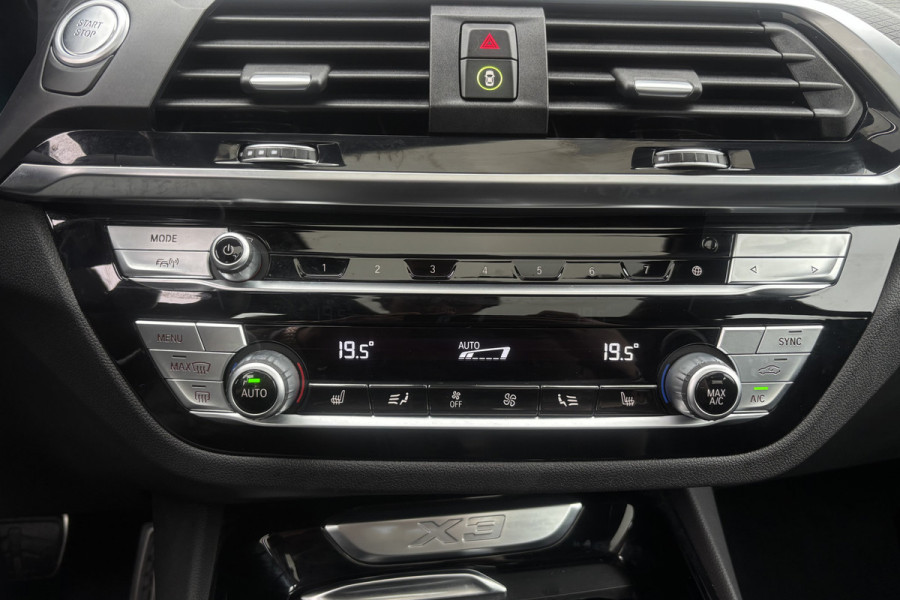 BMW X3 xDrive30e M Sport | Panodak | 360° Camera | Trekhaak | Head-up | Comfort Access | LED