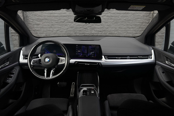 BMW 2 Serie Active Tourer 218i M-Sport | Sportstoelen | Adaptive Cruise | Adaptief M-onderstel