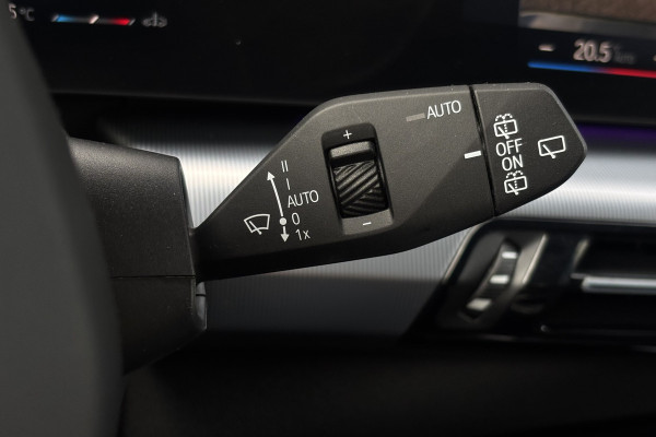 BMW 2 Serie Active Tourer 218i M-Sport | Sportstoelen | Adaptive Cruise | Adaptief M-onderstel