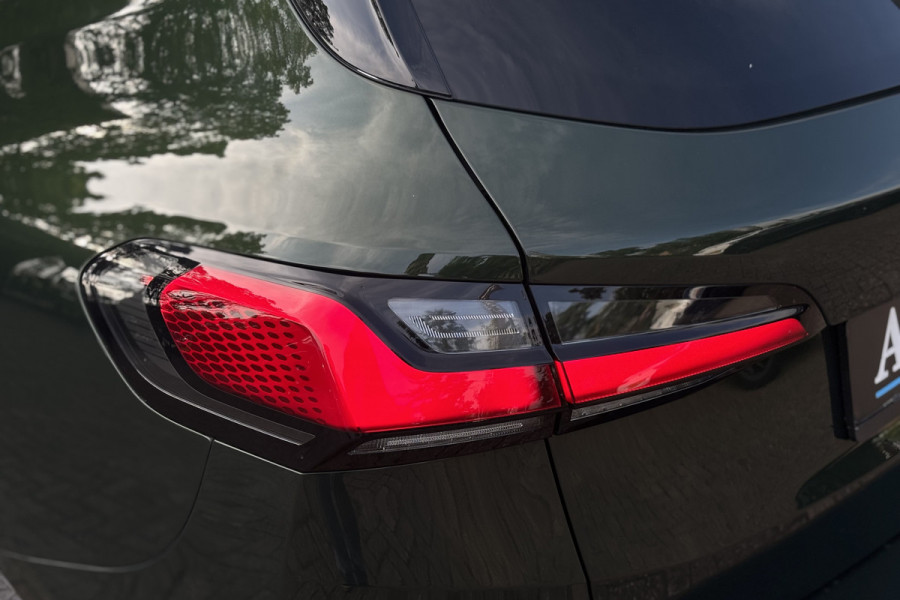 BMW 2 Serie Active Tourer 218i M-Sport | Sportstoelen | Adaptive Cruise | Adaptief M-onderstel