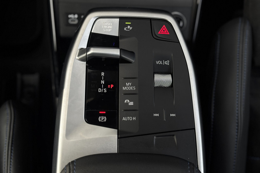 BMW 2 Serie Active Tourer 218i M-Sport | Sportstoelen | Adaptive Cruise | Adaptief M-onderstel