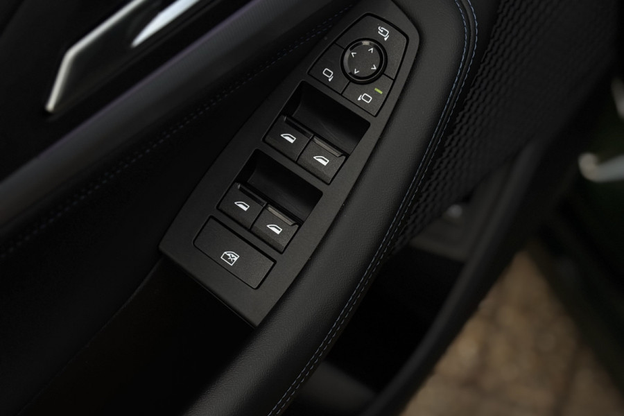 BMW 2 Serie Active Tourer 218i M-Sport | Sportstoelen | Adaptive Cruise | Adaptief M-onderstel