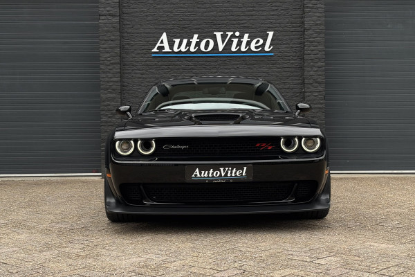 Dodge Challenger 6.4 R/T 492pk Scat Pack Shaker Widebody | Nieuwstaat | German Delivery | Prins LPG | 492pk |