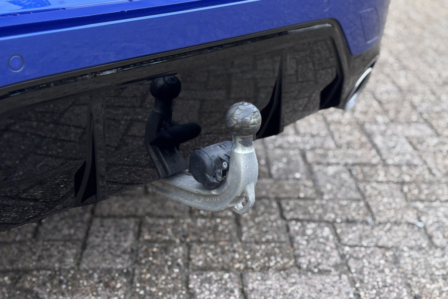 BMW 3 Serie Touring 330e M-Sport | 19,5 kWh | Panodak | Head-Up | Memory | Trekhaak | 360° Camera | Fabrieksgarantie