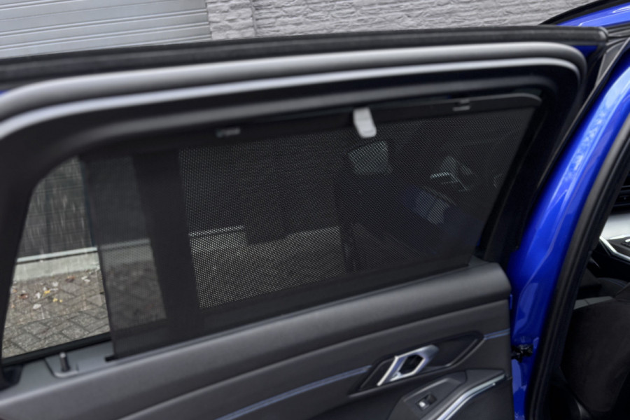 BMW 3 Serie Touring 330e M-Sport | 19,5 kWh | Panodak | Head-Up | Memory | Trekhaak | 360° Camera | Fabrieksgarantie