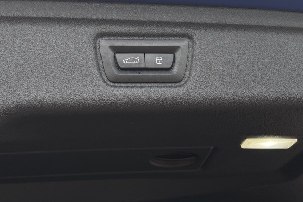 BMW 3 Serie Touring 330e M-Sport | 19,5 kWh | Panodak | Head-Up | Memory | Trekhaak | 360° Camera | Fabrieksgarantie