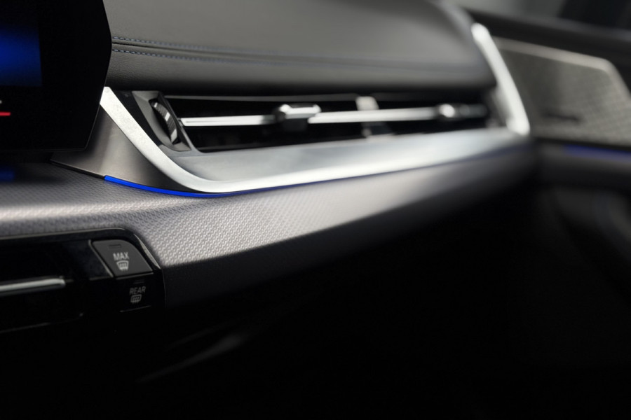 BMW 2 Serie Active Tourer 218i M-Sport | Harman/Kardon | Head-Up | Comfort Acces | Adap. Cruise | Adaptief M-Onderstel