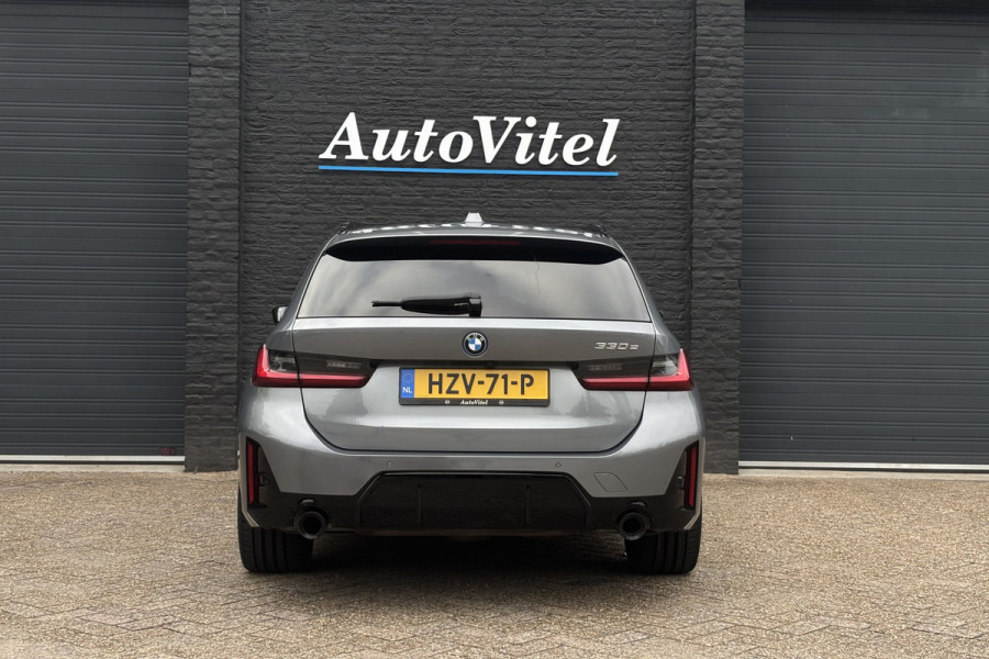 BMW 3 Serie Touring 330e M-Sport Pro | Widescreen | Memory | Camera | Laserlight | Adaptive Cruise