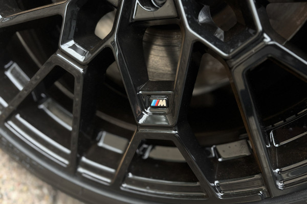 BMW 3 Serie Touring 330e M-Sport Pro | Widescreen | Memory | Camera | Laserlight | Adaptive Cruise