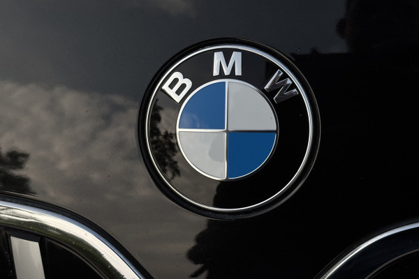 BMW 2 Serie Active Tourer 218i | Harman Kardon | Head-up | Camera | Trekhaak | Comfort Access