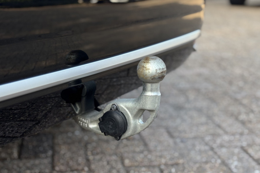 BMW 2 Serie Active Tourer 218i | Harman Kardon | Head-up | Camera | Trekhaak | Comfort Access
