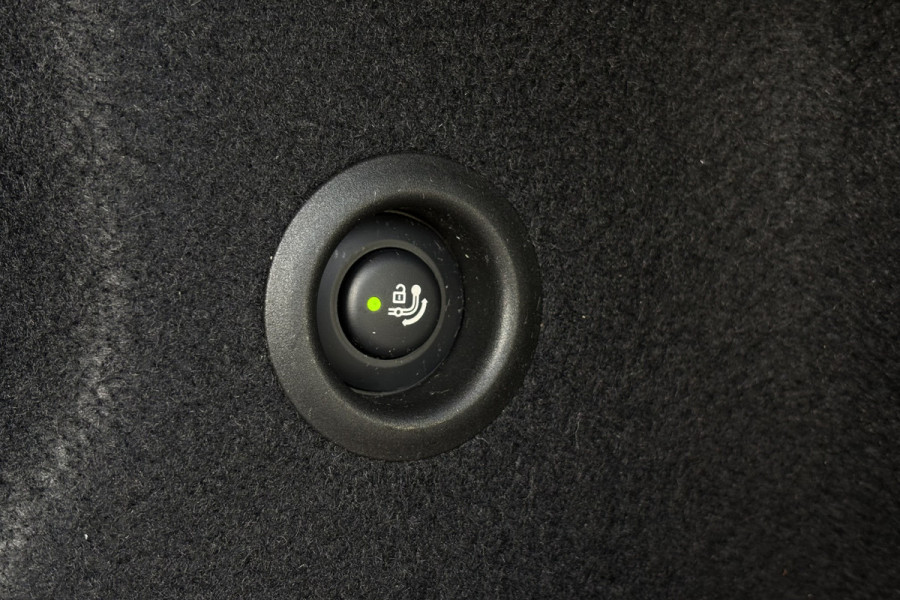 BMW 2 Serie Active Tourer 218i | Harman Kardon | Head-up | Camera | Trekhaak | Comfort Access