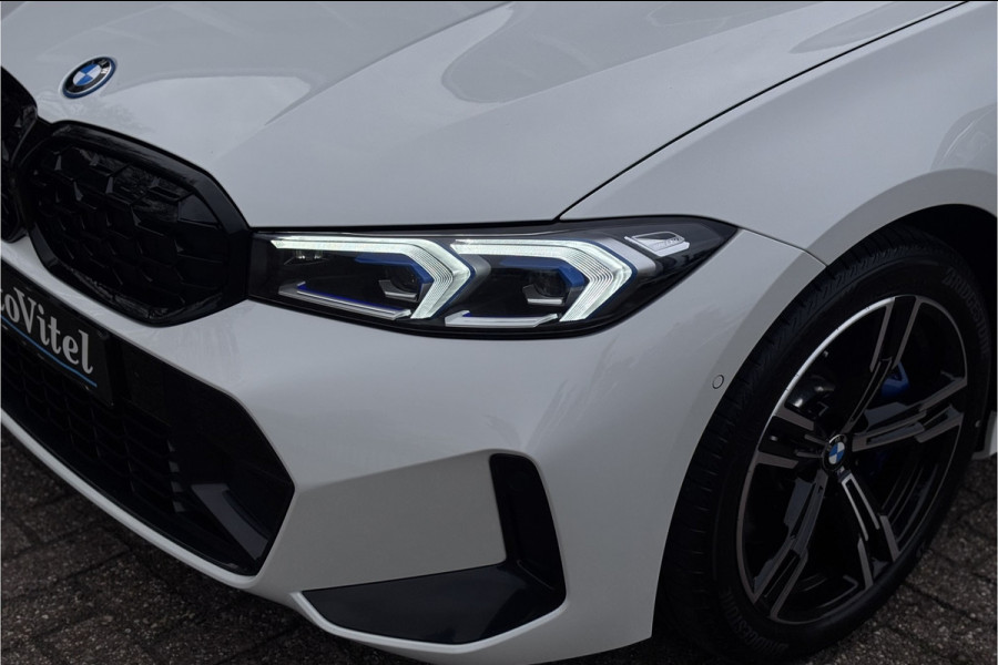 BMW 3 Serie Touring 330e M-Sport | 19,5 kWh Accu | Panodak | Head-Up | Memory | Trekhaak | 360° Camera | Fabrieksgarantie