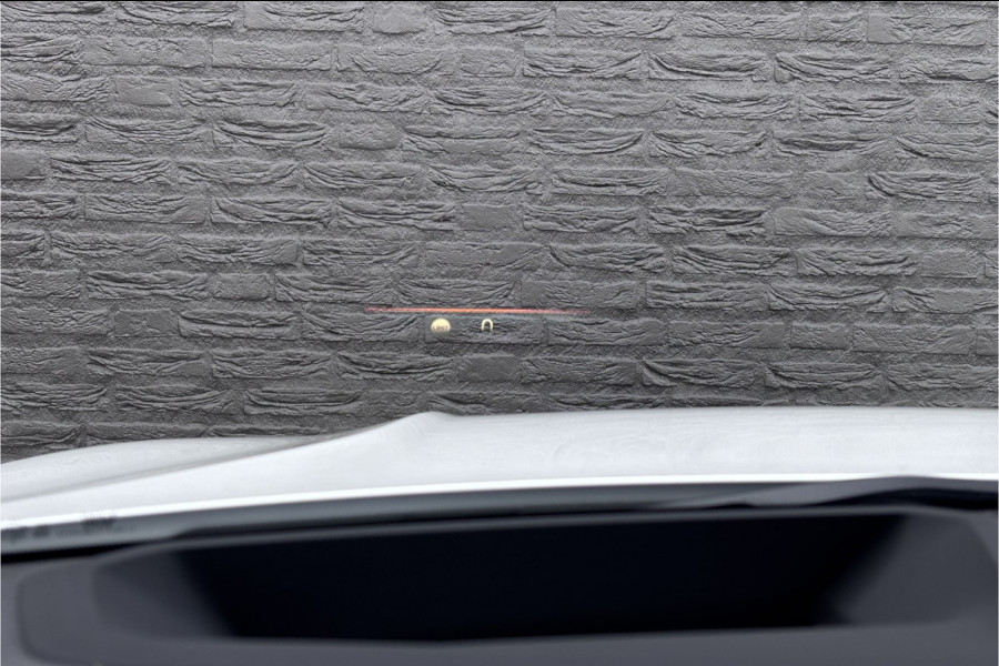 BMW 3 Serie Touring 330e M-Sport | 19,5 kWh Accu | Panodak | Head-Up | Memory | Trekhaak | 360° Camera | Fabrieksgarantie