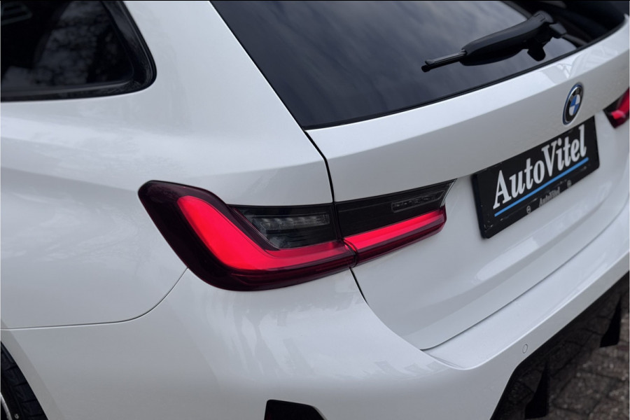 BMW 3 Serie Touring 330e M-Sport | 19,5 kWh Accu | Panodak | Head-Up | Memory | Trekhaak | 360° Camera | Fabrieksgarantie