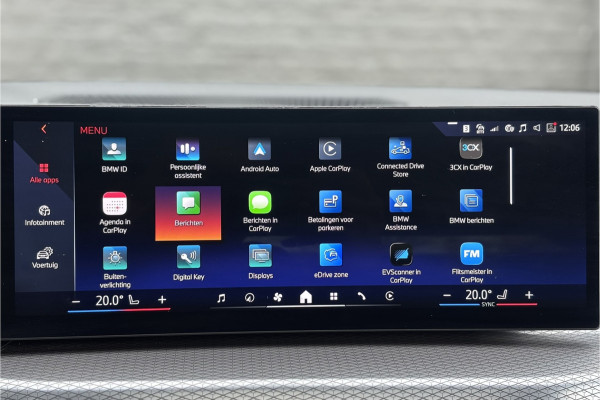 BMW 3 Serie Touring 330e M-Sport | 19,5 kWh Accu | Panodak | Head-Up | Memory | Trekhaak | 360° Camera | Fabrieksgarantie