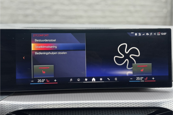 BMW 3 Serie Touring 330e M-Sport | 19,5 kWh Accu | Panodak | Head-Up | Memory | Trekhaak | 360° Camera | Fabrieksgarantie