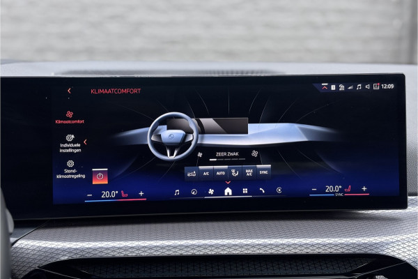 BMW 3 Serie Touring 330e M-Sport | 19,5 kWh Accu | Panodak | Head-Up | Memory | Trekhaak | 360° Camera | Fabrieksgarantie