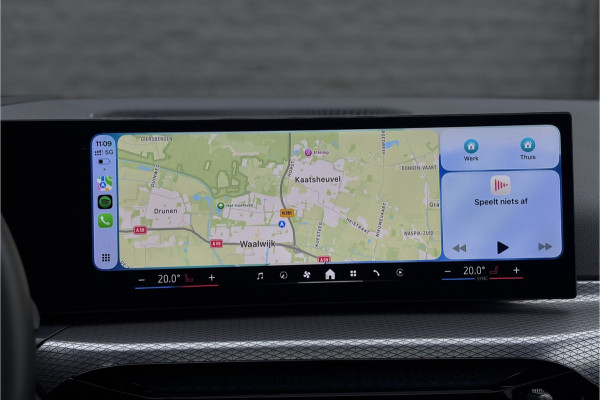 BMW 3 Serie Touring 330e M-Sport | 19,5 kWh Accu | Panodak | Head-Up | Memory | Trekhaak | 360° Camera | Fabrieksgarantie