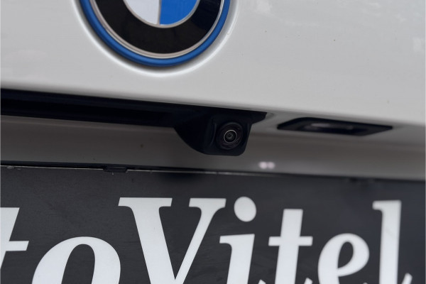 BMW 3 Serie Touring 330e M-Sport | 19,5 kWh Accu | Panodak | Head-Up | Memory | Trekhaak | 360° Camera | Fabrieksgarantie