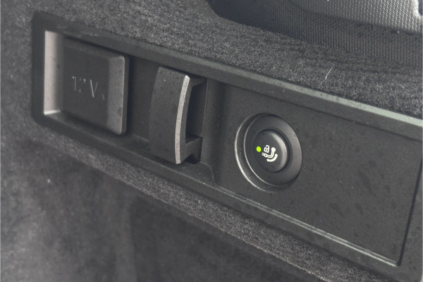 BMW 3 Serie Touring 330e M-Sport | 19,5 kWh Accu | Panodak | Head-Up | Memory | Trekhaak | 360° Camera | Fabrieksgarantie