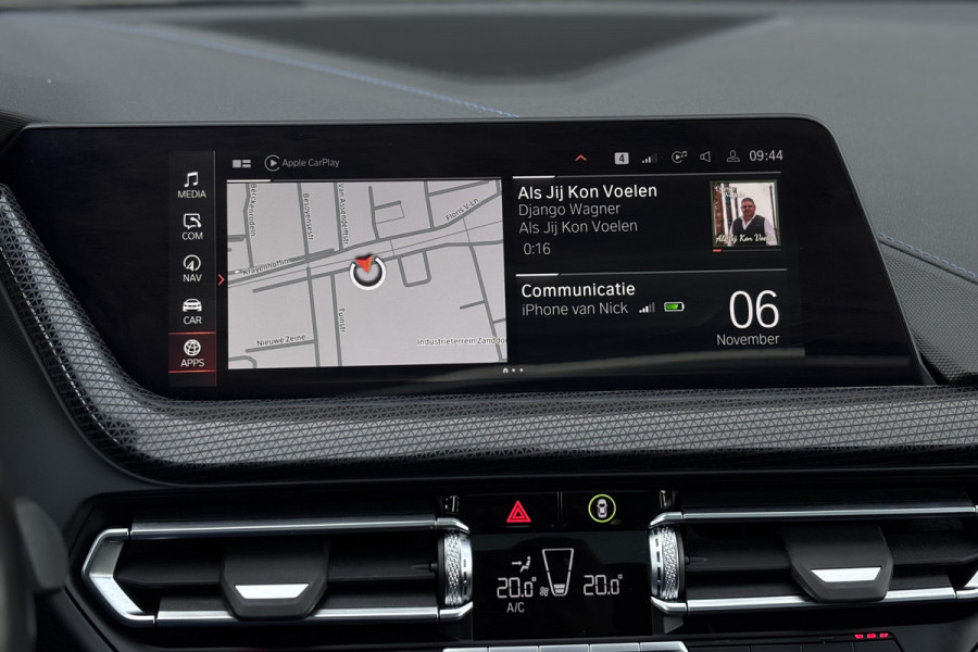 BMW 1-serie 118i M-sport | Panodak | M-Kuipstoelen | M-performance Wheels | Stoel+Stuurverwarming | Comfort Access | Trekhaak