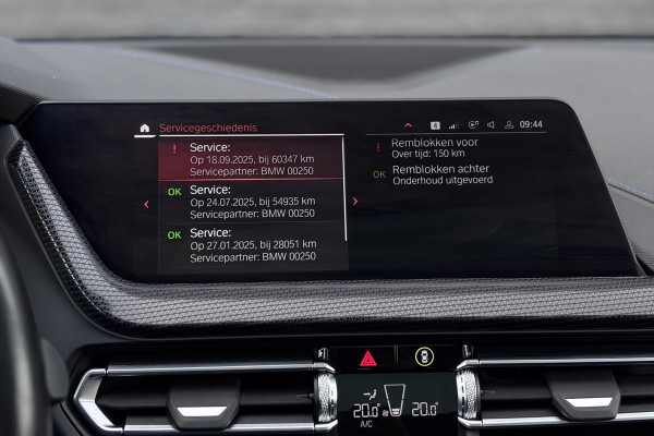 BMW 1-serie 118i M-sport | Panodak | M-Kuipstoelen | M-performance Wheels | Stoel+Stuurverwarming | Comfort Access | Trekhaak