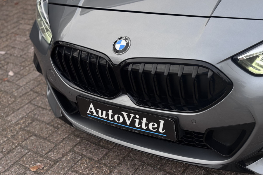 BMW 2 Serie Gran Coupé 218i M-Sport | Panodak | Stoel + Stuurverwarming | Privacy Glas | 19'Inch | Adaptief LED
