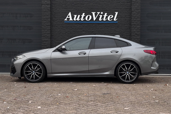 BMW 2 Serie Gran Coupé 218i M-Sport | Panodak | Stoel + Stuurverwarming | Privacy Glas | 19'Inch | Adaptief LED