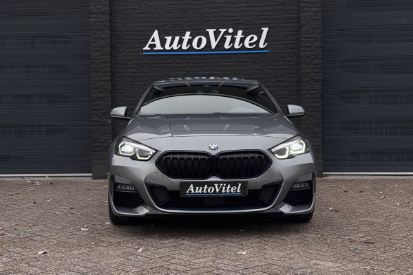 BMW 2 Serie Gran Coupé 218i M-Sport | Panodak | Stoel + Stuurverwarming | Privacy Glas | 19'Inch | Adaptief LED
