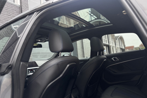 BMW 2 Serie Gran Coupé 218i M-Sport | Panodak | Stoel + Stuurverwarming | Privacy Glas | 19'Inch | Adaptief LED