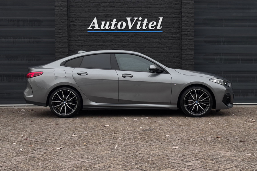 BMW 2 Serie Gran Coupé 218i M-Sport | Panodak | Stoel + Stuurverwarming | Privacy Glas | 19'Inch | Adaptief LED