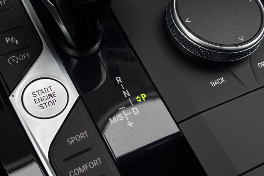 BMW 2 Serie Gran Coupé 218i M-Sport | Panodak | Stoel + Stuurverwarming | Privacy Glas | 19'Inch | Adaptief LED