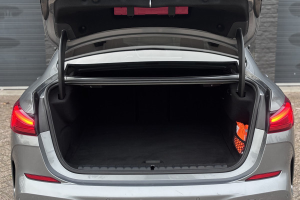 BMW 2 Serie Gran Coupé 218i M-Sport | Panodak | Stoel + Stuurverwarming | Privacy Glas | 19'Inch | Adaptief LED