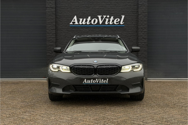 BMW 3 Serie Touring 330e xDrive | Sportleder | Head-Up | Laserlicht | Comfort Access | Memory