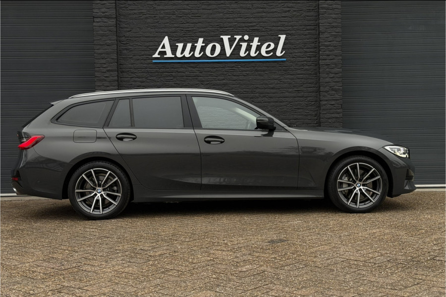 BMW 3 Serie Touring 330e xDrive | Sportleder | Head-Up | Laserlicht | Comfort Access | Memory