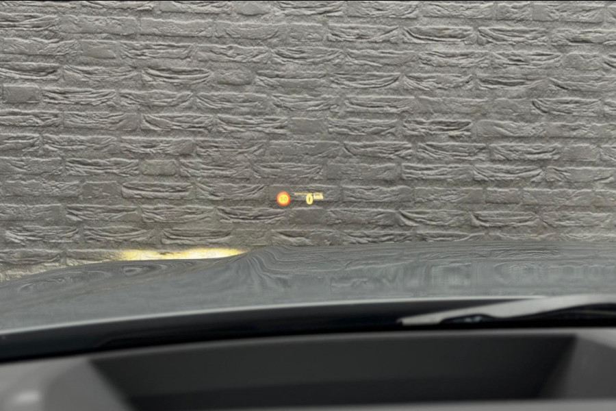 BMW 3 Serie Touring 330e xDrive | Sportleder | Head-Up | Laserlicht | Comfort Access | Memory