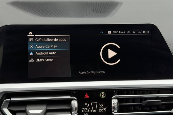 BMW 3 Serie Touring 330e xDrive | Sportleder | Head-Up | Laserlicht | Comfort Access | Memory