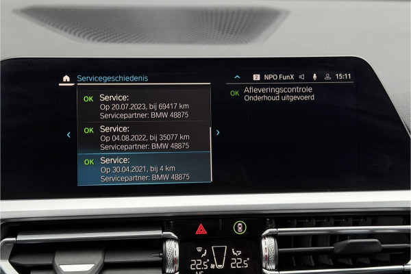 BMW 3 Serie Touring 330e xDrive | Sportleder | Head-Up | Laserlicht | Comfort Access | Memory