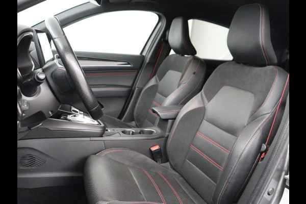 Renault Arkana 1.6 E-Tech Hybrid 145 R.S. Line | Leder/Alcantara | Trekhaak | Stoelverwarming | Adaptive cruise | Camera | Carplay | Keyless | Park Assist | Full LED | Navigatie | Stuurverwarming