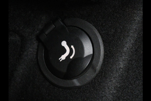 Renault Arkana 1.6 E-Tech Hybrid 145 R.S. Line | Leder/Alcantara | Trekhaak | Stoelverwarming | Adaptive cruise | Camera | Carplay | Keyless | Park Assist | Full LED | Navigatie | Stuurverwarming