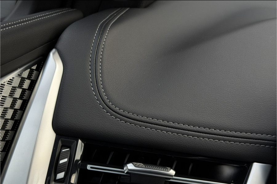 BMW 2 Serie Act.Tourer 230e xDrive 326 PK M-Sport | Panodak | Head-up | Memory | Harman Kardon | Comfort Access