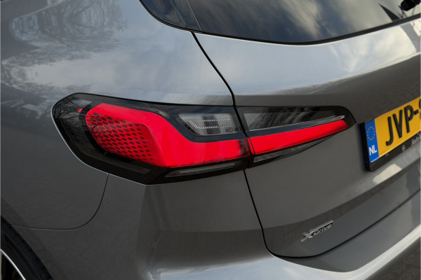 BMW 2 Serie Act.Tourer 230e xDrive 326 PK M-Sport | Panodak | Head-up | Memory | Harman Kardon | Comfort Access