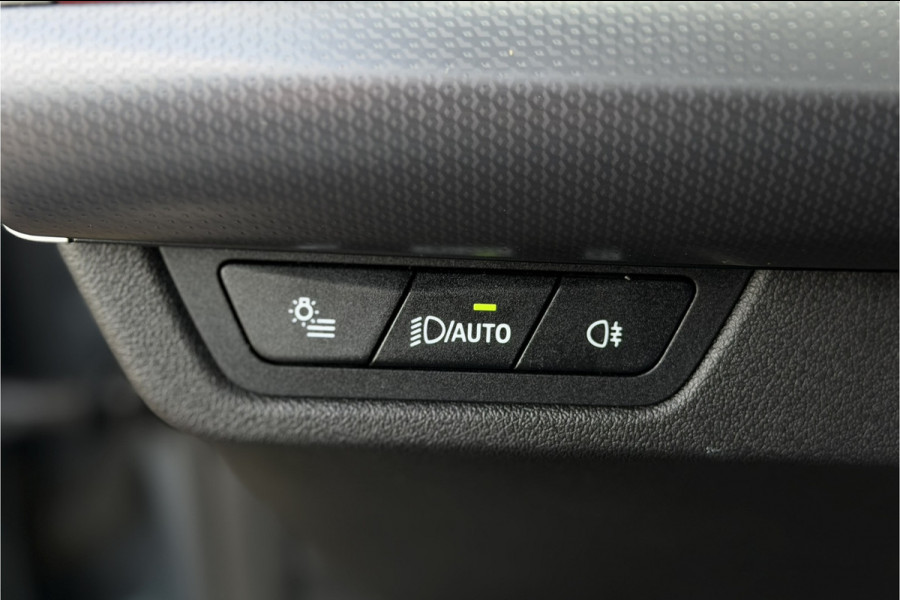 BMW 2 Serie Act.Tourer 230e xDrive 326 PK M-Sport | Panodak | Head-up | Memory | Harman Kardon | Comfort Access