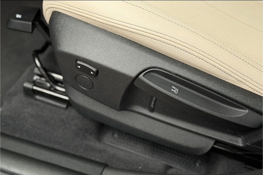 BMW X1 xDrive25e M-Sport | Head-Up | Sportleder | PDC A | LED | DAB | Elektrische Klep